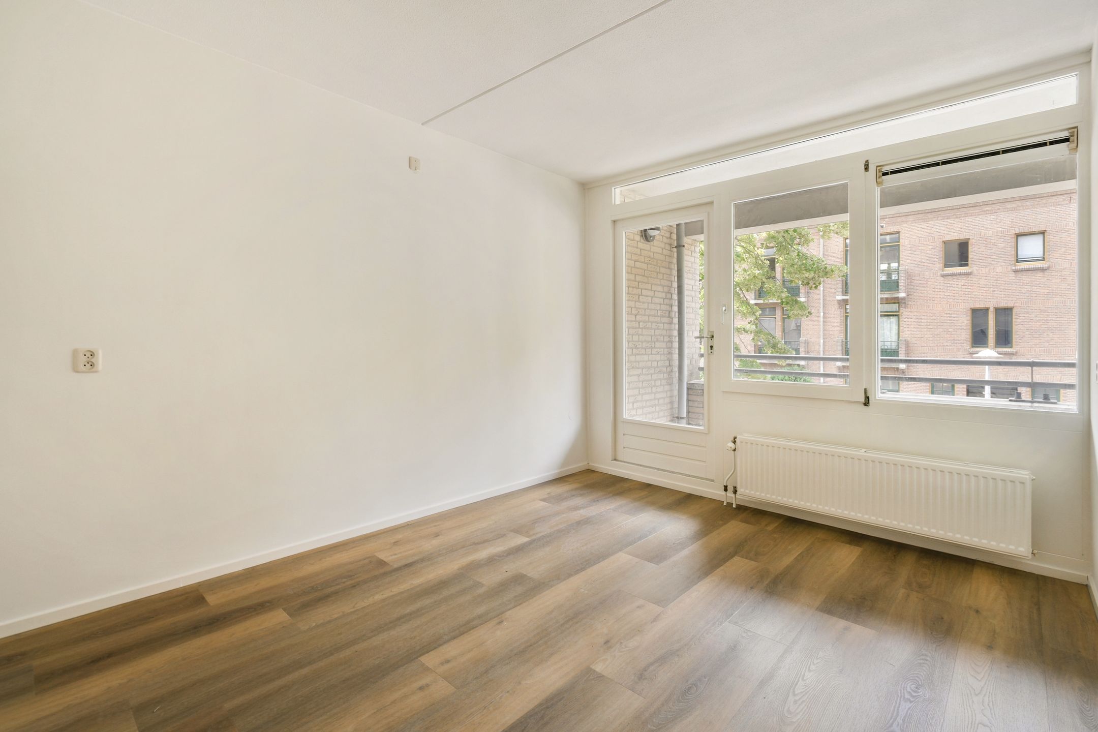 Photo 6 of Trompenburgstraat 6-G