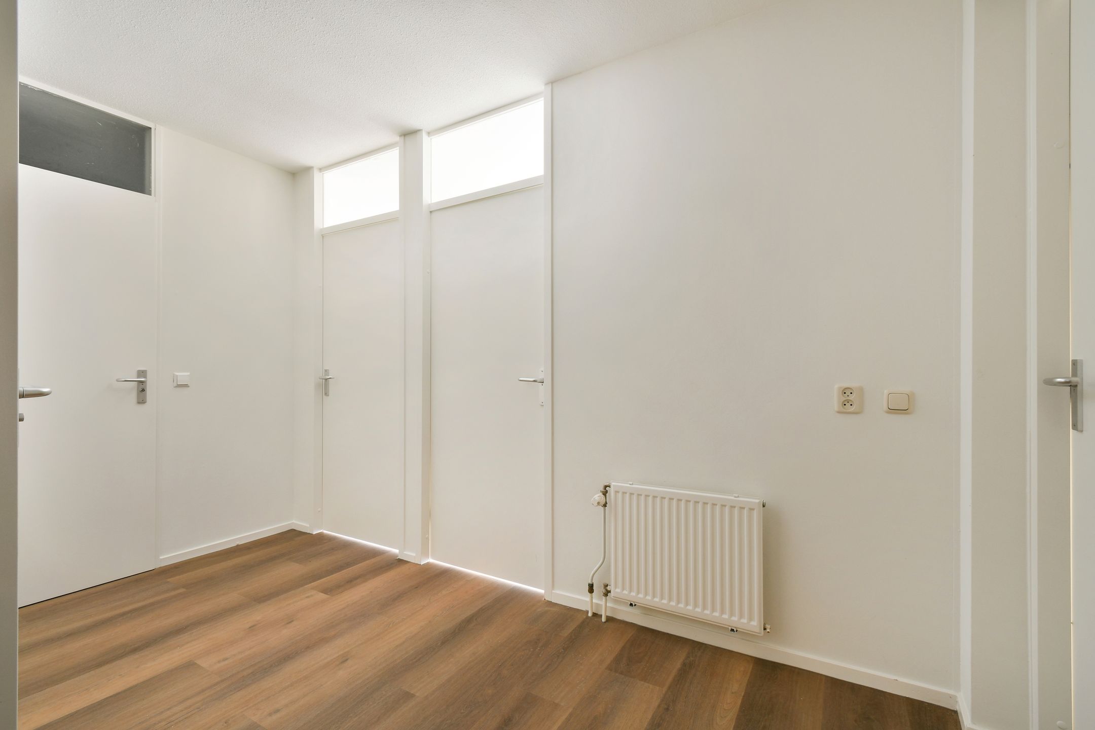 Photo 3 of Trompenburgstraat 6-G
