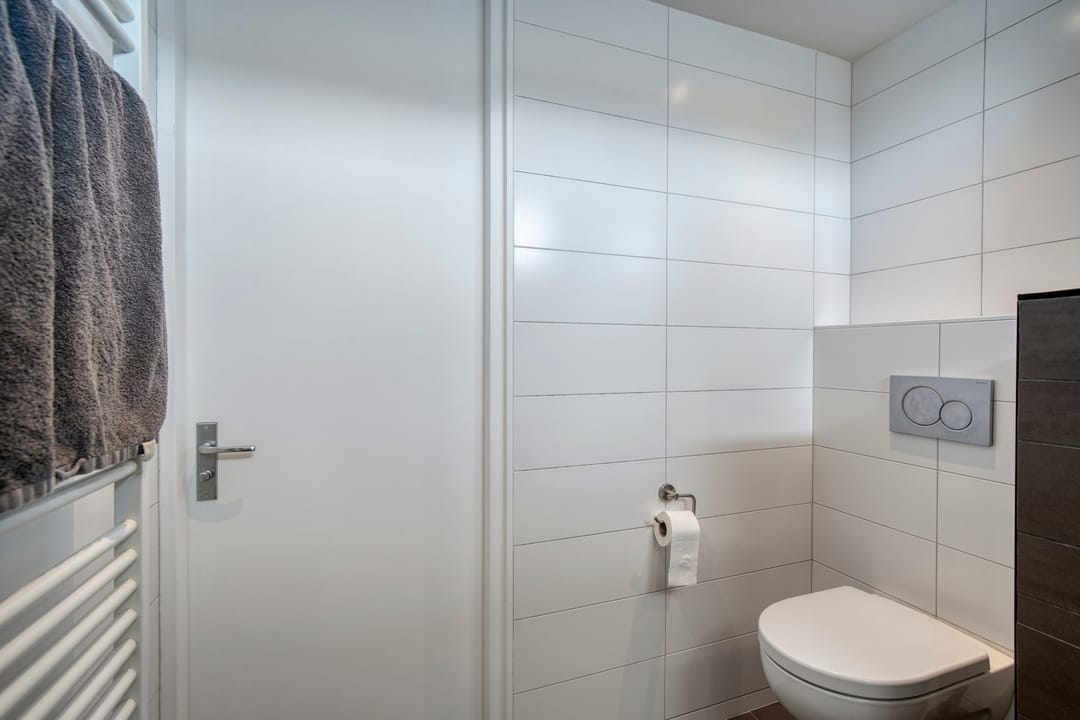 Photo 17 of Witte de Withstraat 2
