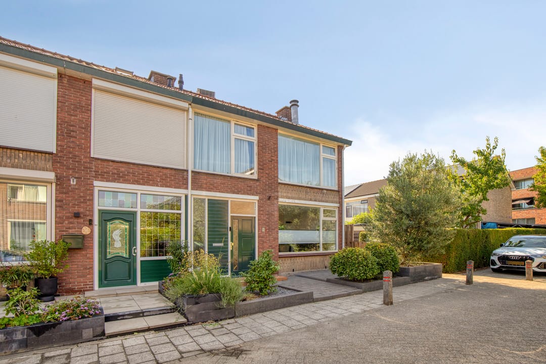 Photo 26 of Witte de Withstraat 2