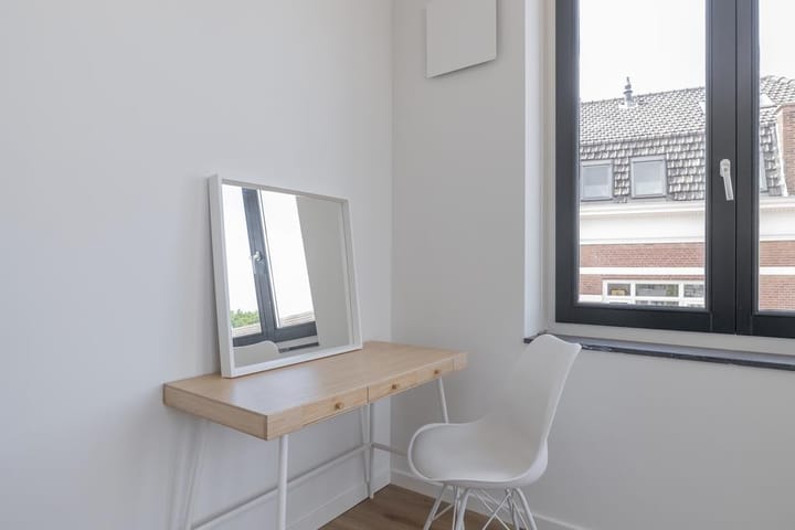 Appartement te huur: Eerste Hasselaerstraat 1B, Haarlem
