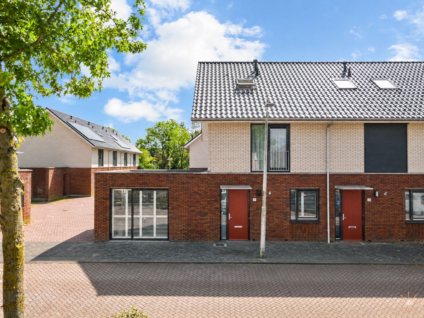 Emile Hullebroeckstraat 17 