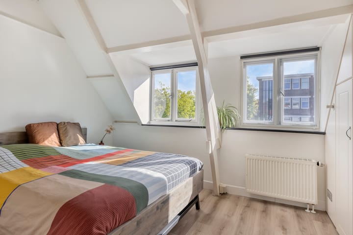 Tussenwoning te koop: Pastoor Lancrietstraat 15, Bergen Op Zoom