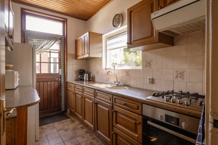 Hoekwoning te koop: Kastanjelaan 29, Zwanenburg