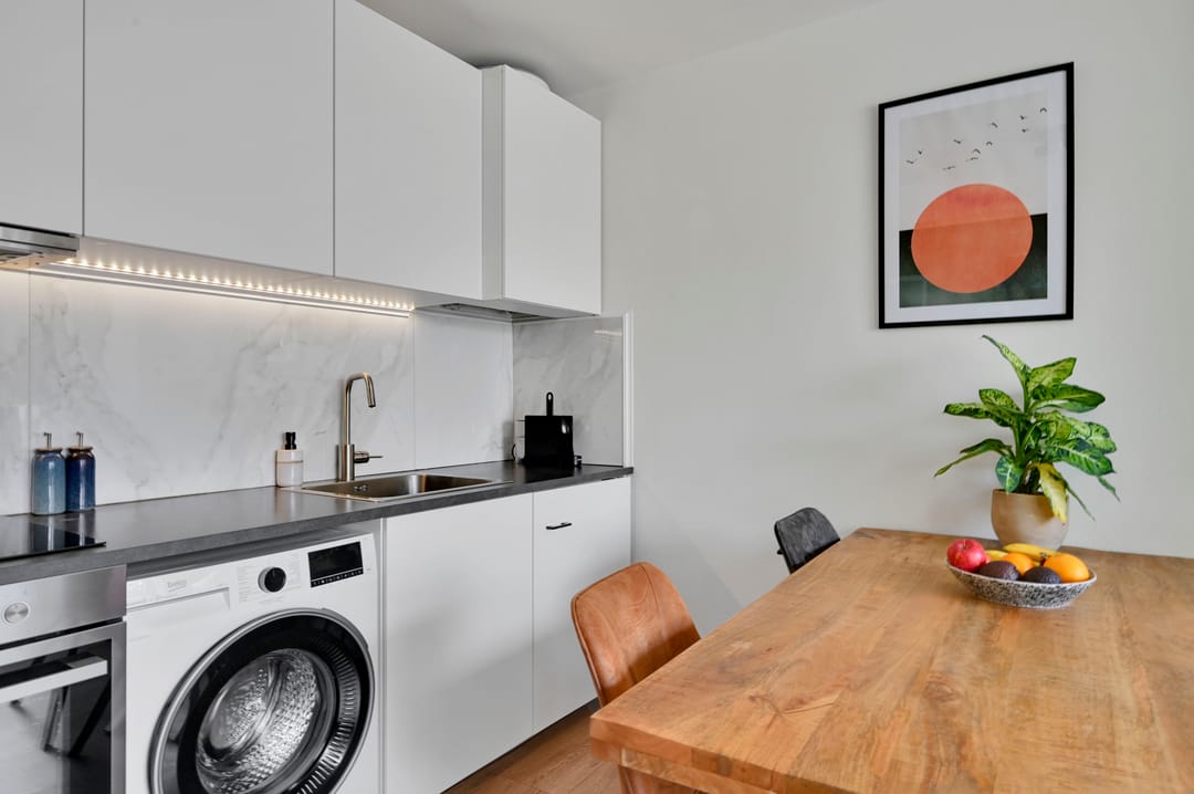 Photo 8 of Zoutmanstraat 48-R