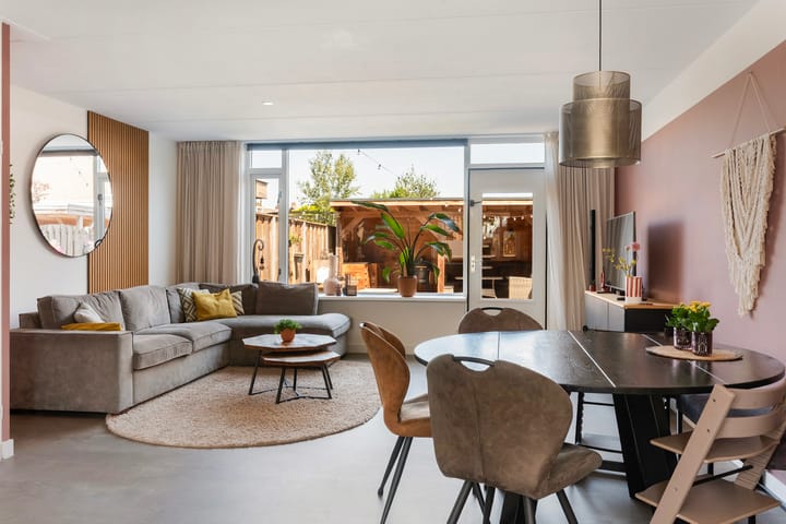 Tussenwoning te koop: van Coeverdenstraat 5, Goor