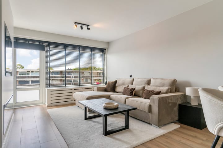 Appartement te koop: Prins Frederiklaan 385, Leidschendam