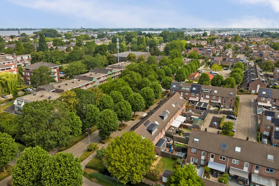 Photo 38 of Edisonstraat 141