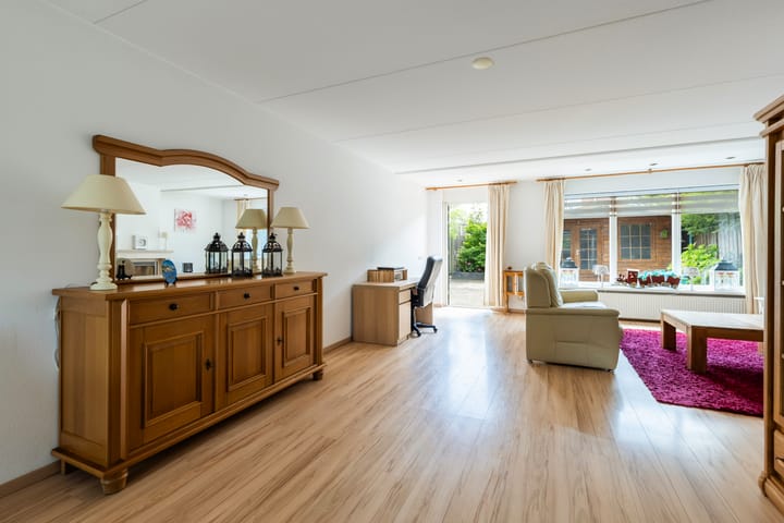 Tussenwoning te koop: Kotter 18, Nijkerk