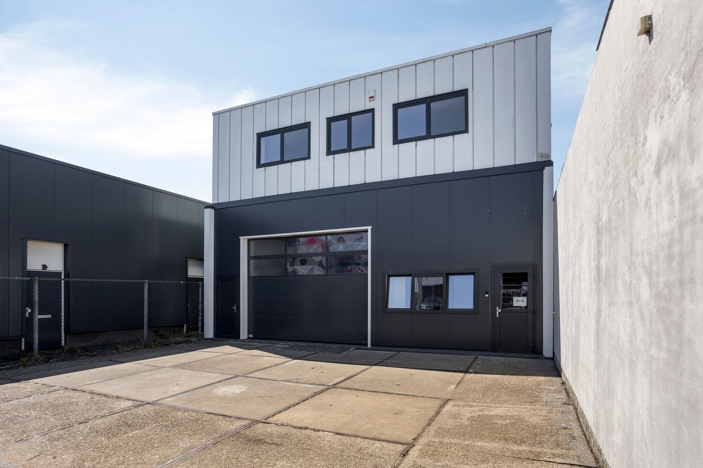 View photo 2 of Zomerdijk 29-A