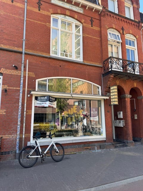 View photo 4 of Willemstraat 41