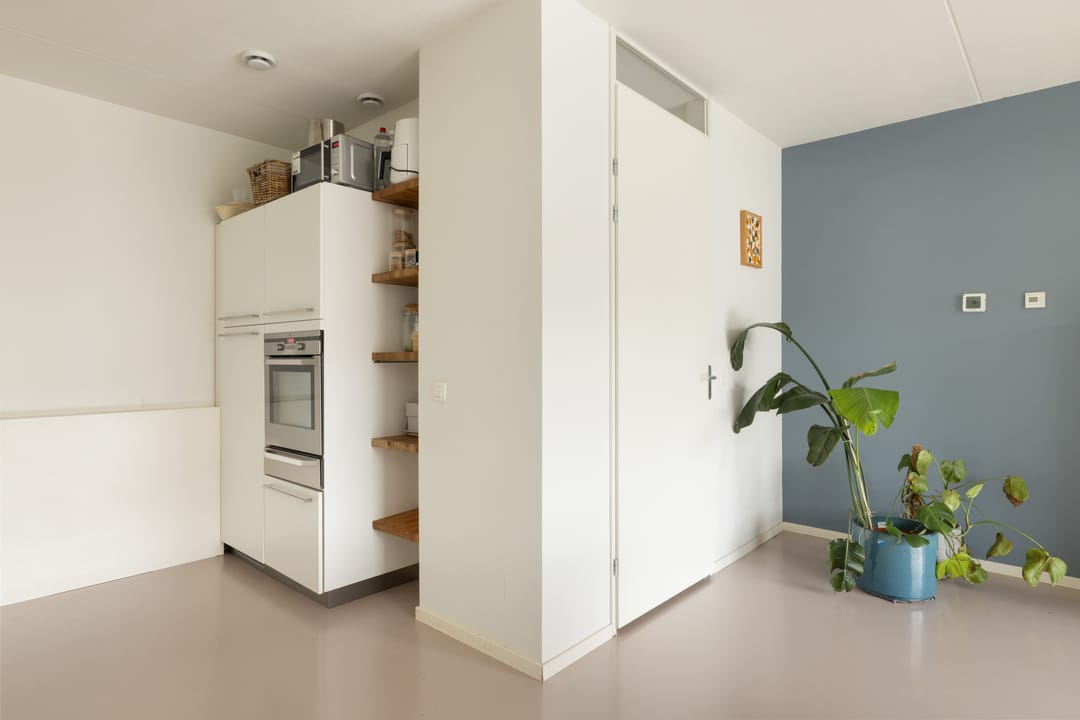 Photo 11 of Ottho Heldringstraat 200-D
