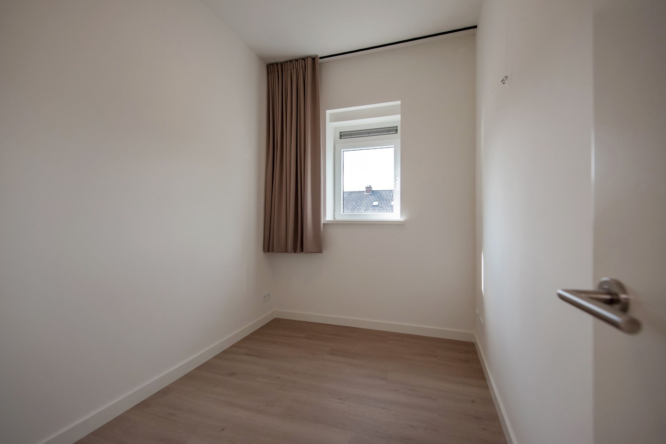 Foto 12 van Uiverlaan 4-F