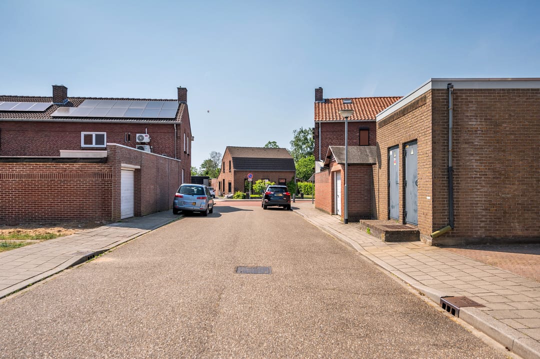 Foto 41 van Willem Alexanderstraat 3