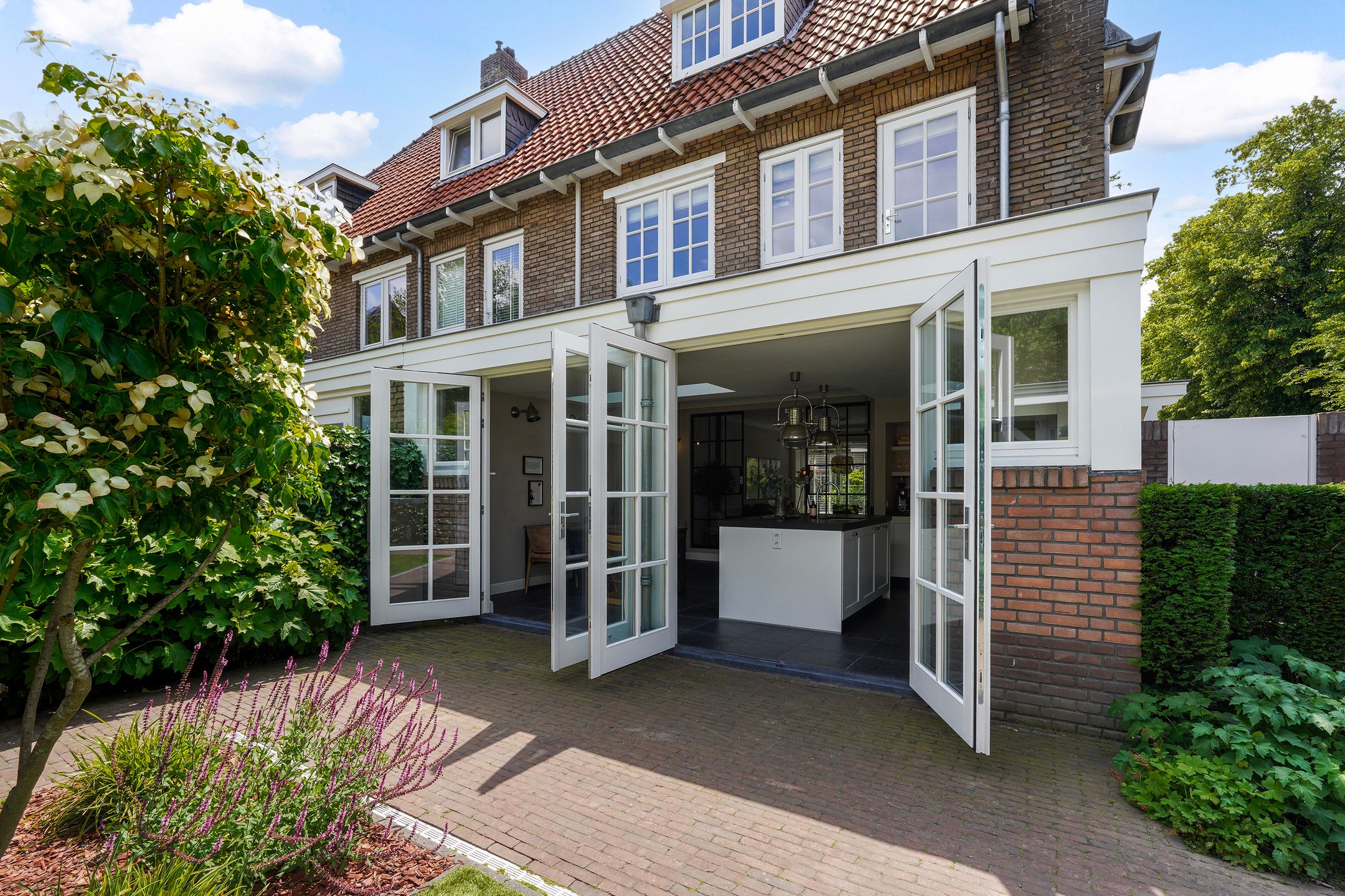 Photo 6 of Burgemeester van Meursstraat 43