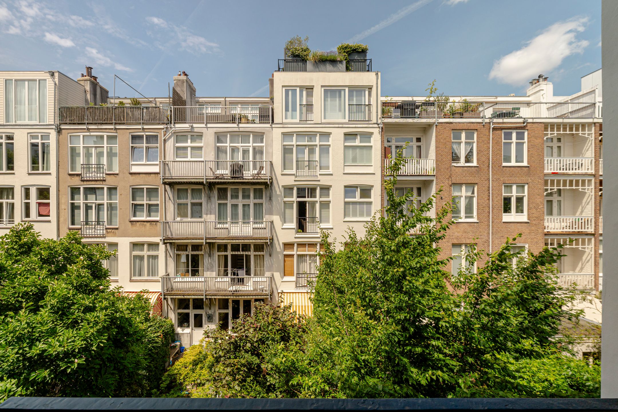 Photo 21 of Johannes Verhulststraat 206-2