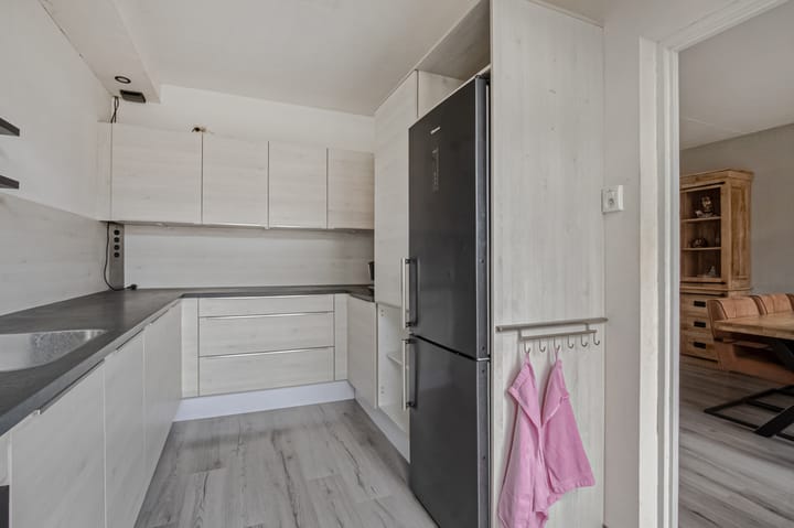 Tussenwoning te koop: Moezelstraat 66, Assen