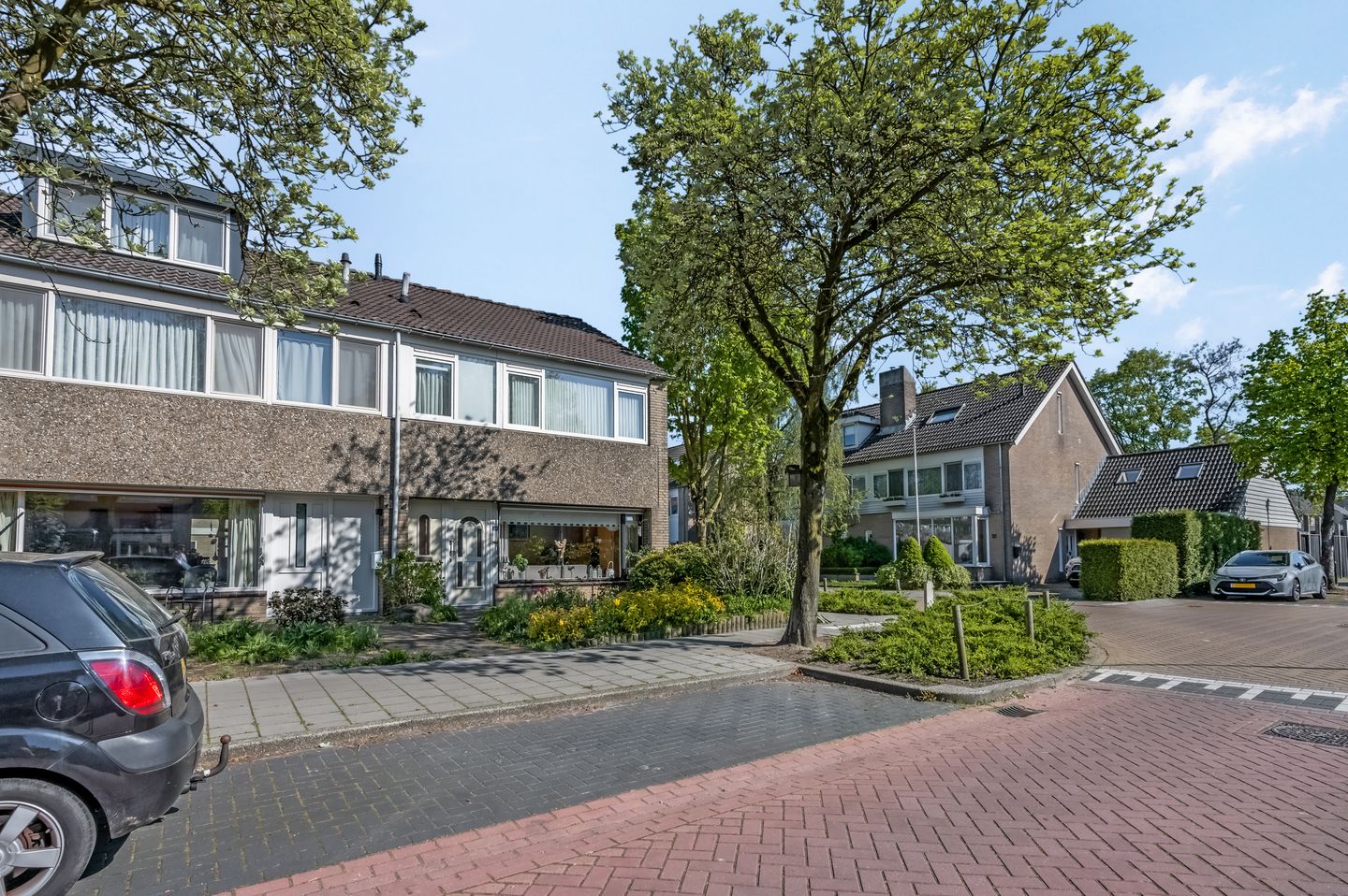 Photo 25 of Dissel 27