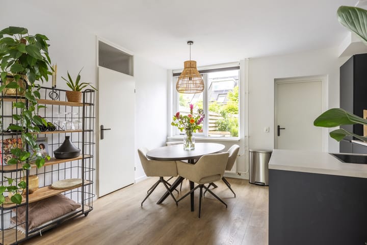 Tussenwoning te koop: Kalmoes 6, Zuidhorn