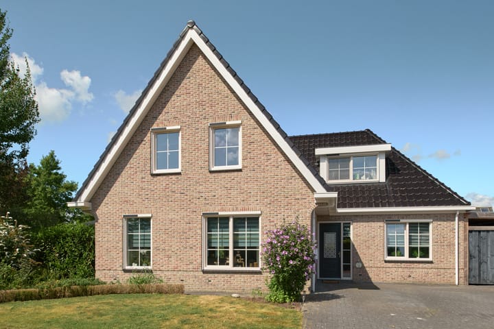Foto 2 van De Ekster 1