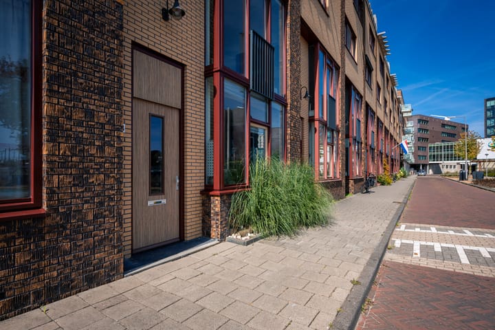Foto 5 van Zuidpoolsingel 198