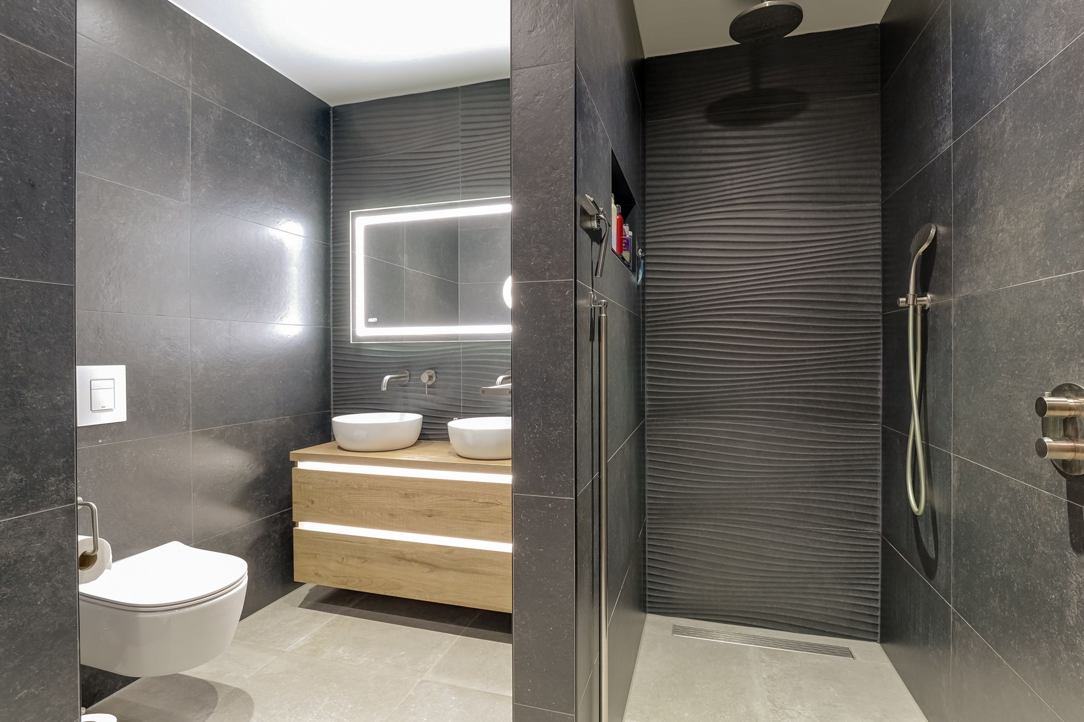 Photo 39 of Purmersteenweg 3-A09