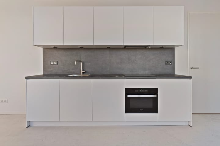 Appartement te huur: Plesostraat 151, Amsterdam