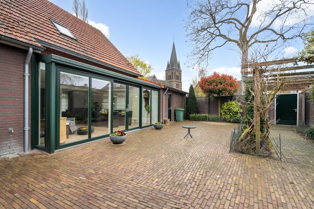 Foto 60 van Onze Lieve Vrouwestraat 69