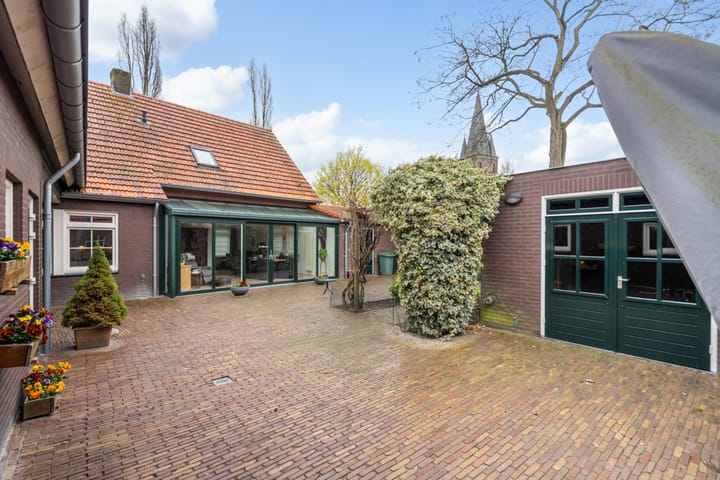 Foto 5 van Onze Lieve Vrouwestraat 69