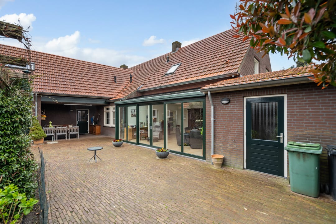 Foto 61 van Onze Lieve Vrouwestraat 69
