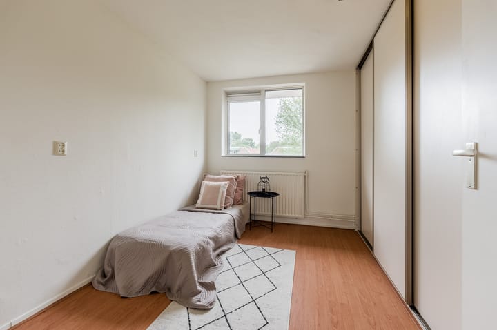 Tussenwoning te koop: Biesbosch 15, Diemen