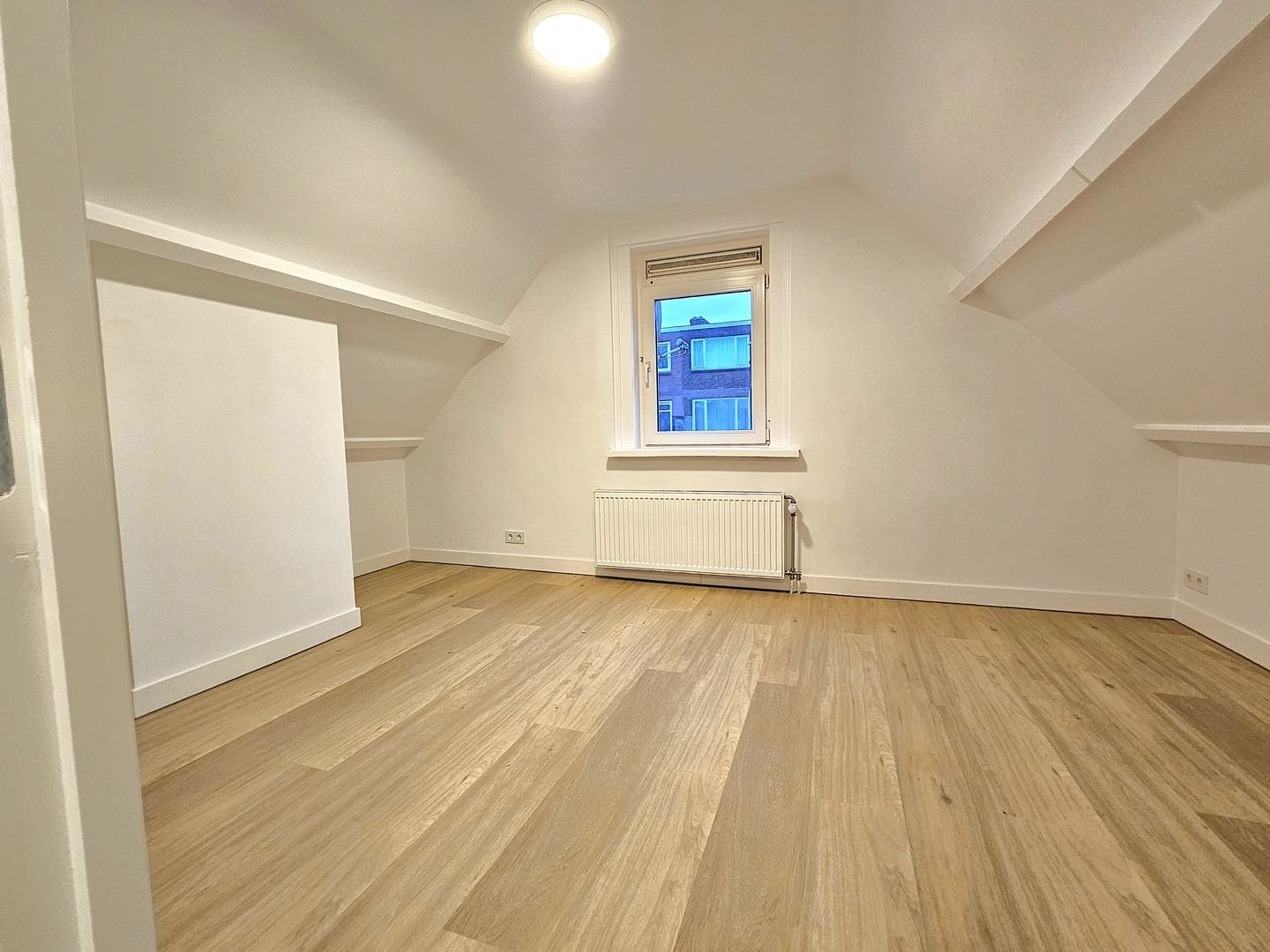 Foto 19 van Millinxstraat 26-B02