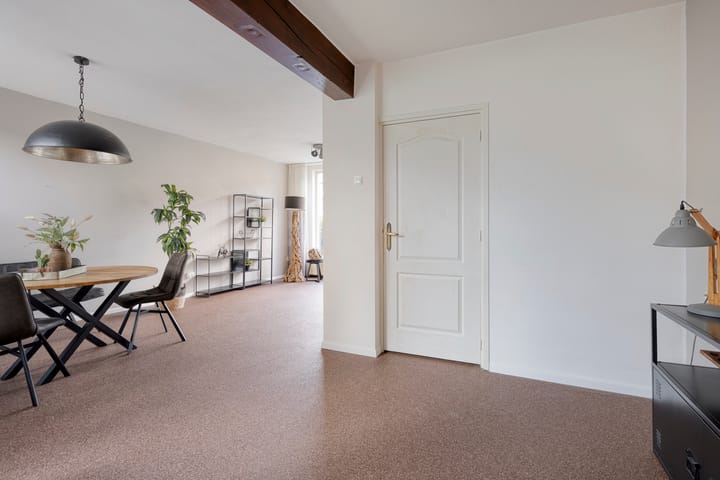 Tussenwoning te koop: Startvenseweg 10, Wijchen