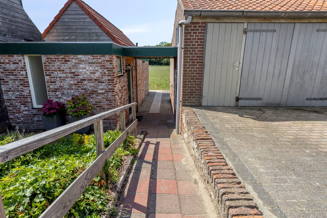 Photo 37 of Westhavendijk 27
