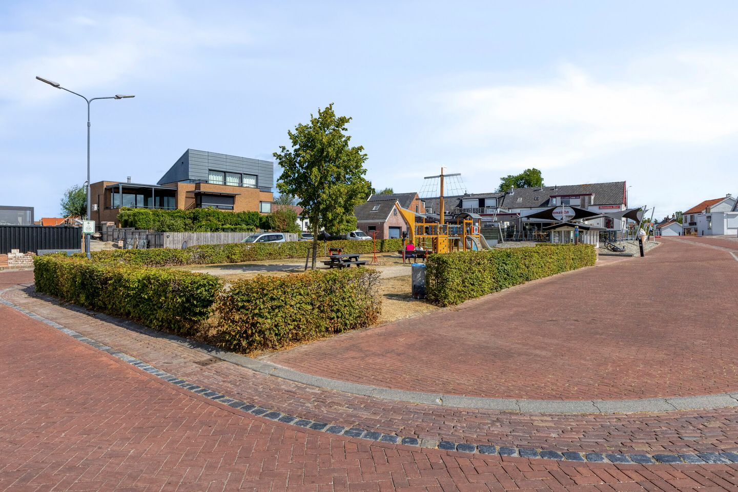 Photo 44 of Westhavendijk 27
