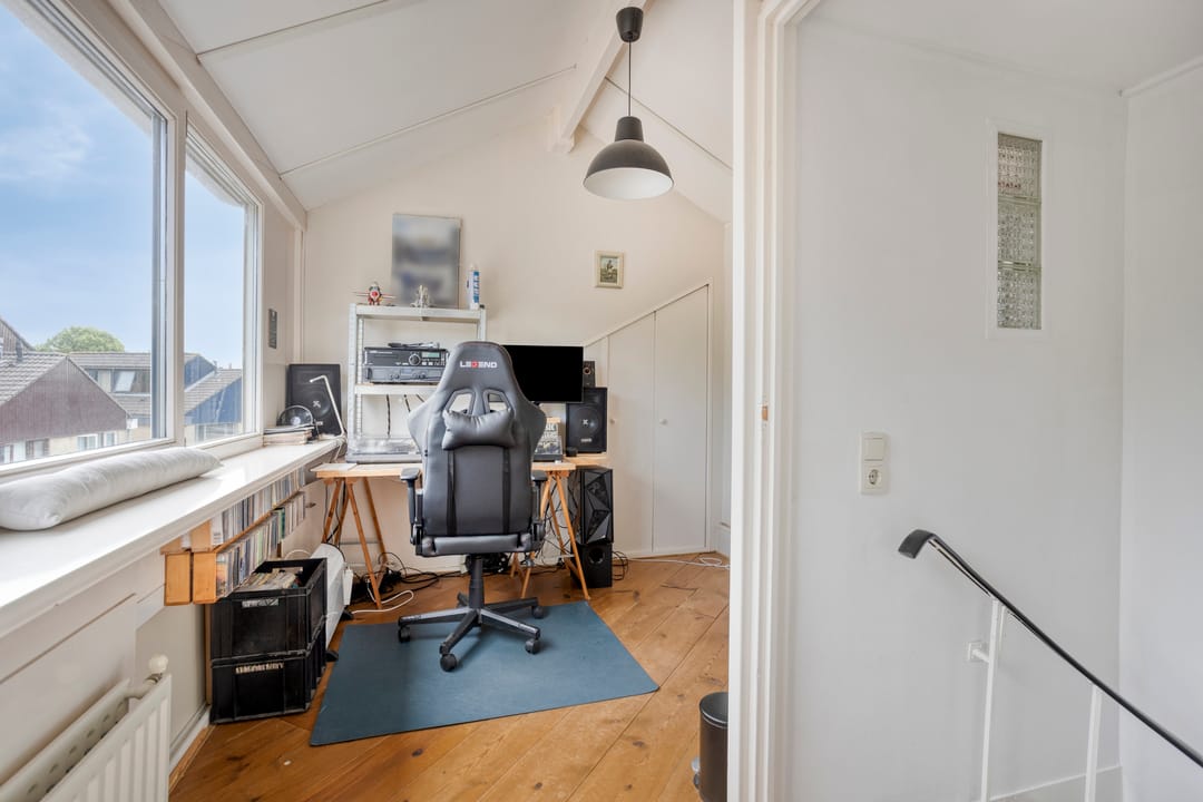 Photo 32 of Meteorenstraat 34