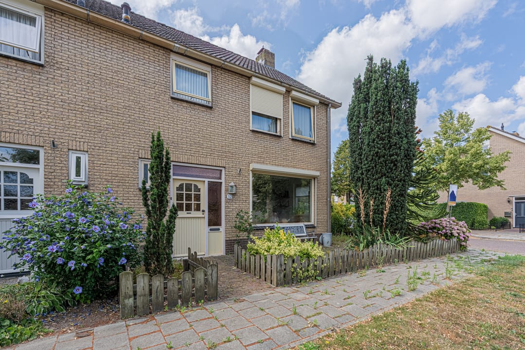 Foto 1 van Veersemeerstraat 32