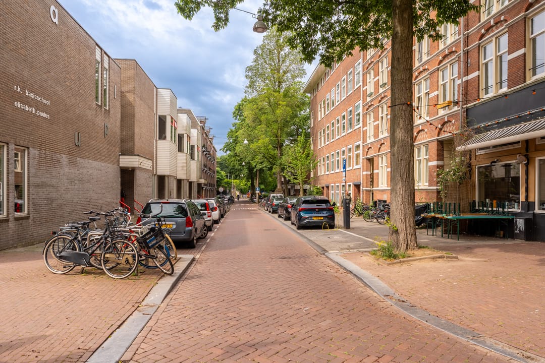 Photo 38 of Zaandijkstraat 10-B