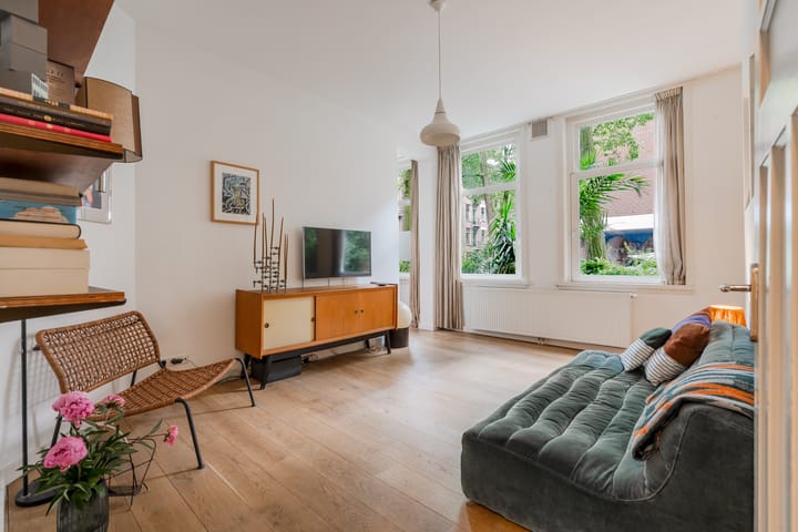 Photo 2 of Zaandijkstraat 10-B