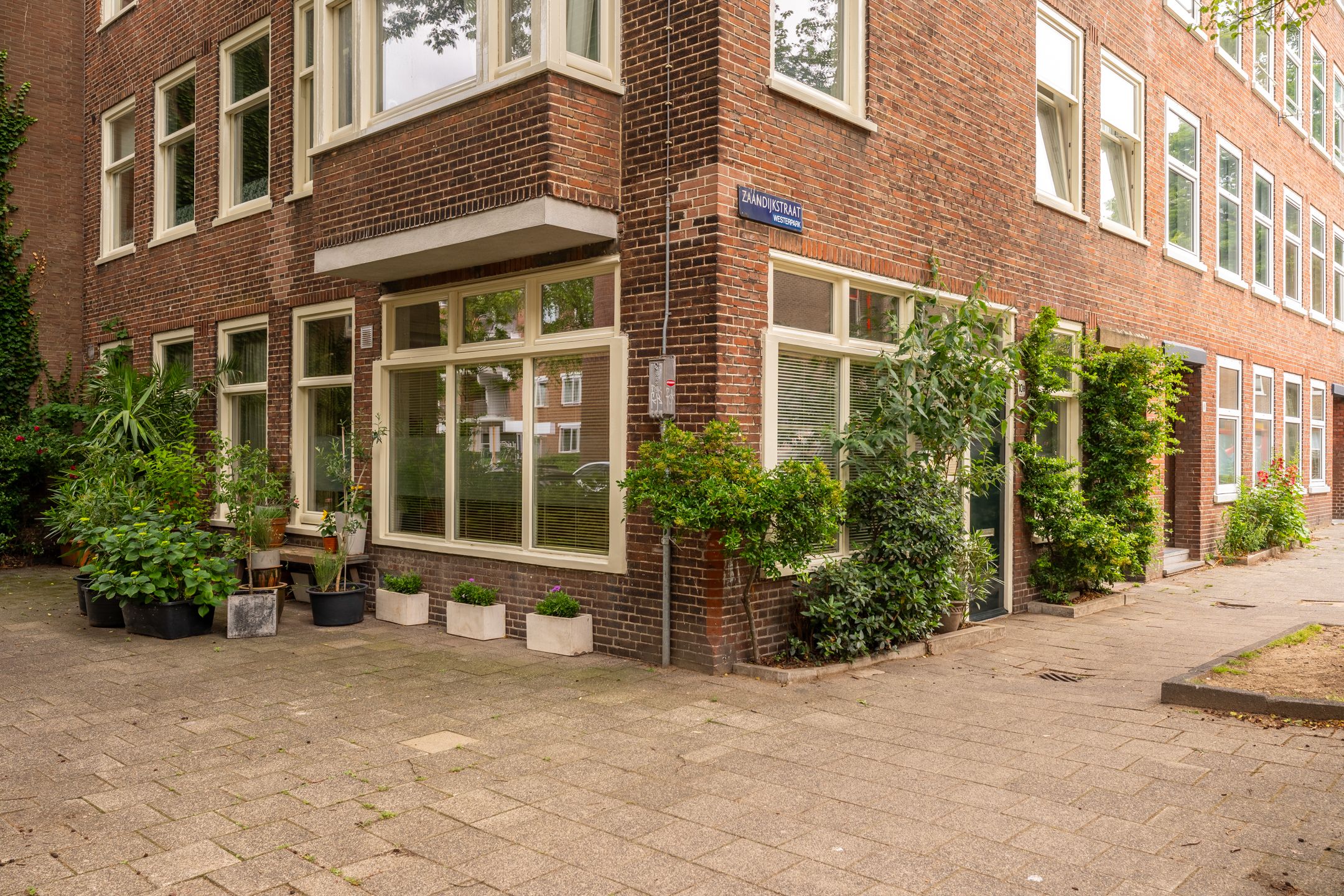Photo 6 of Zaandijkstraat 10-B