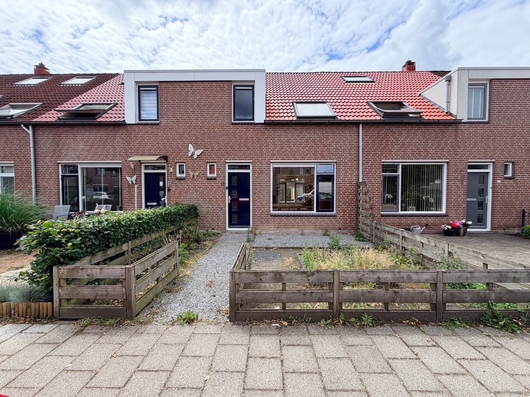 Foto 2 van Steenplaat 11