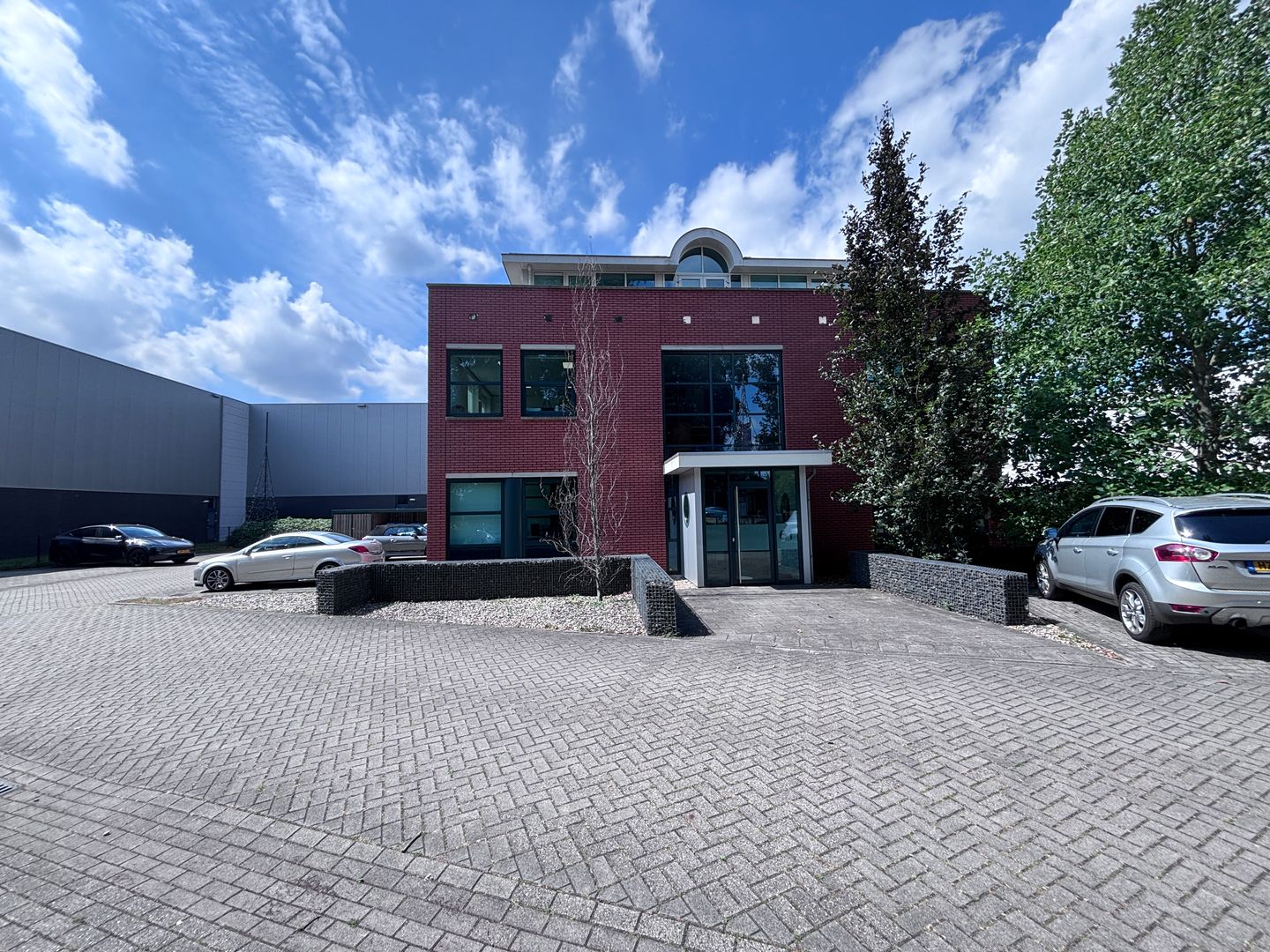 Bekijk foto 5 van Pastoor Ossestraat 61
