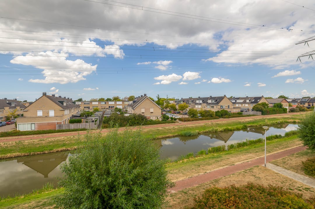 Photo 43 of Vicky Baumstraat 1