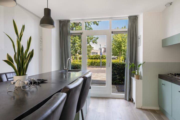 Tussenwoning te koop: Knoopkruid 6, Voorthuizen