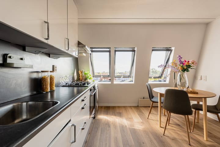 Appartement te koop: Spaarne 131, Haarlem