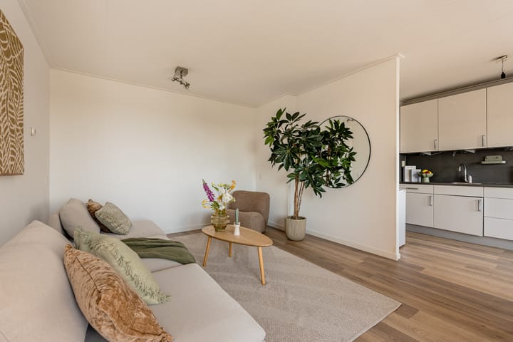 Appartement te koop: Spaarne 131, Haarlem