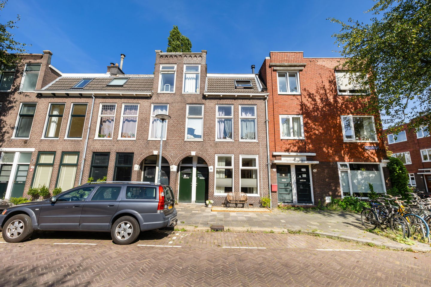 Foto 1 van Helper Weststraat 26