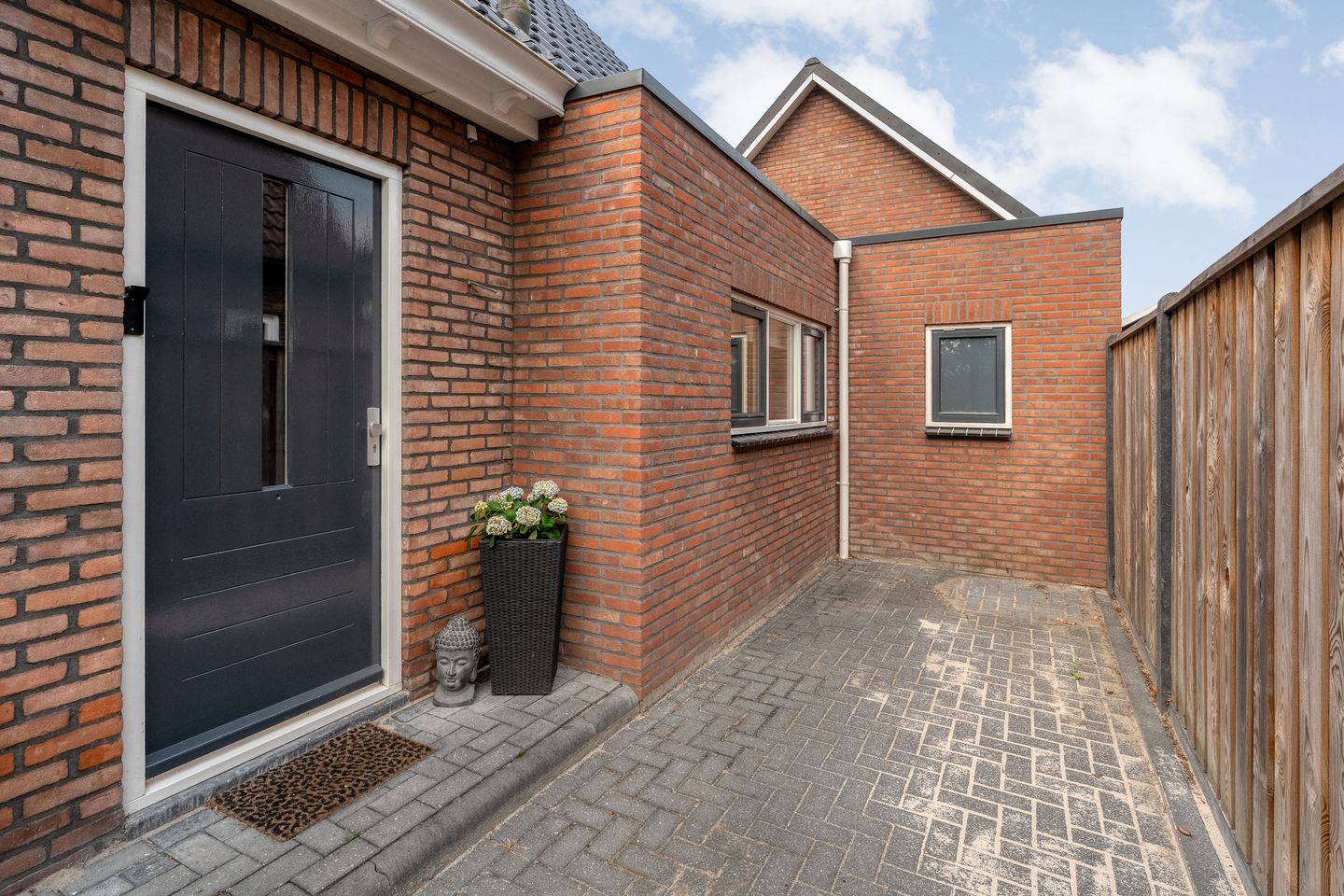 Foto 44 van Brugstraat 128