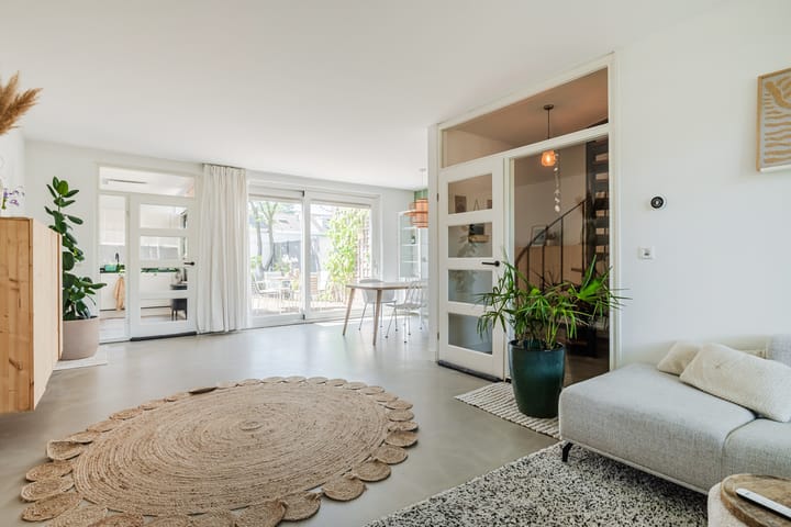 Tussenwoning te koop: Maximiliaanlaan 28, Waalre