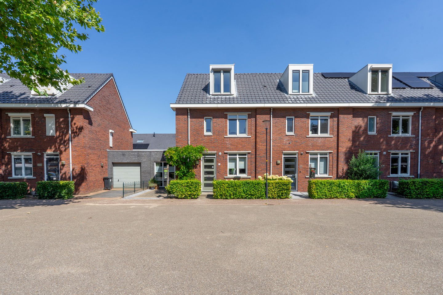Photo 1 of Ringdijk 21